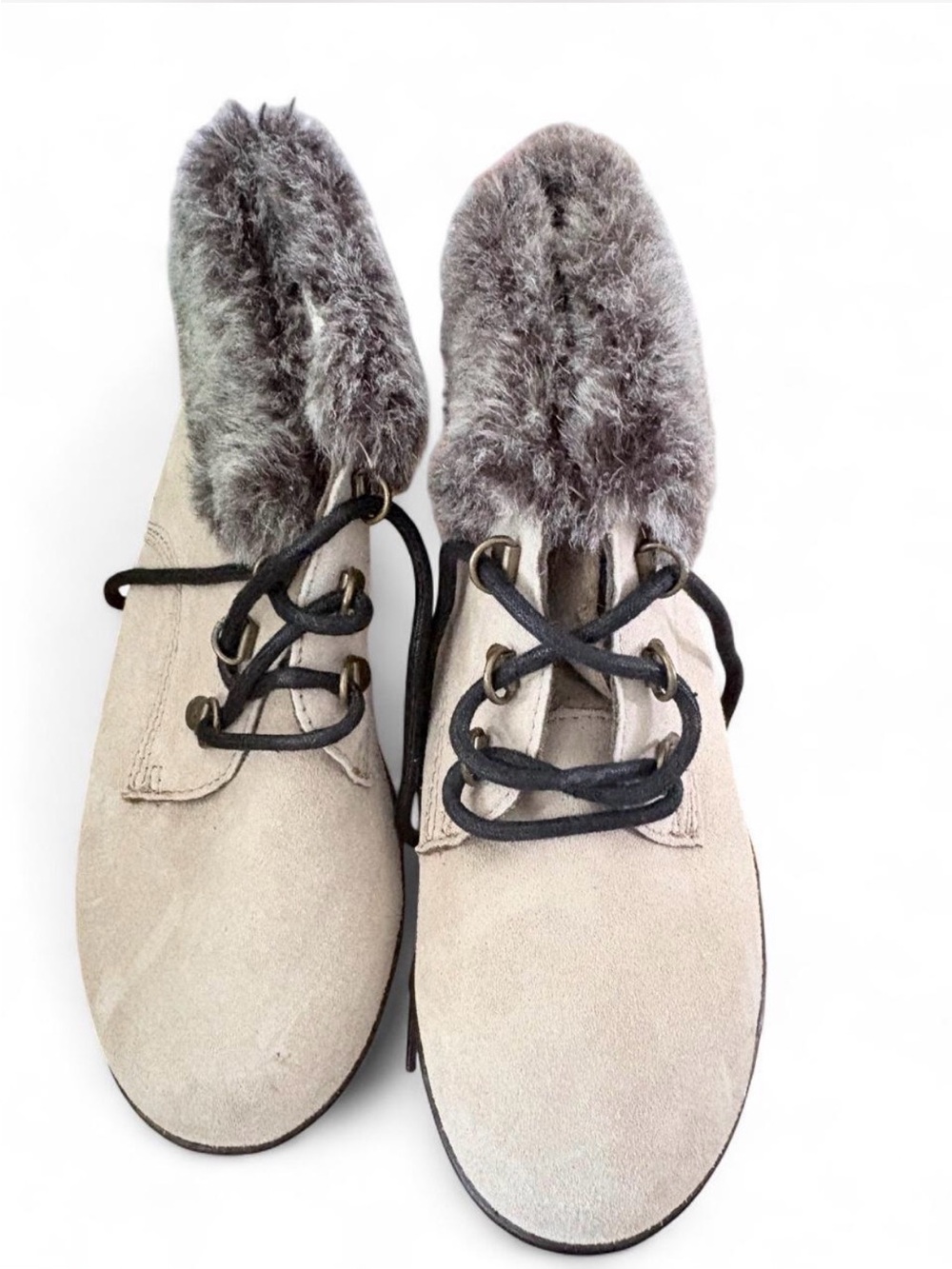 6W  Taupe Suede Lace-Up Ankle Boots with Gray Faux Fur